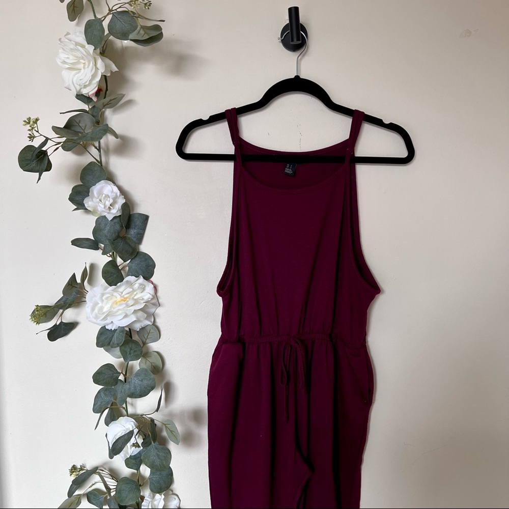 🖤 Sleeveless Jumpsuit